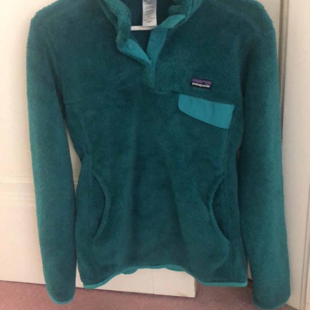 Patagonia Pullover Size S